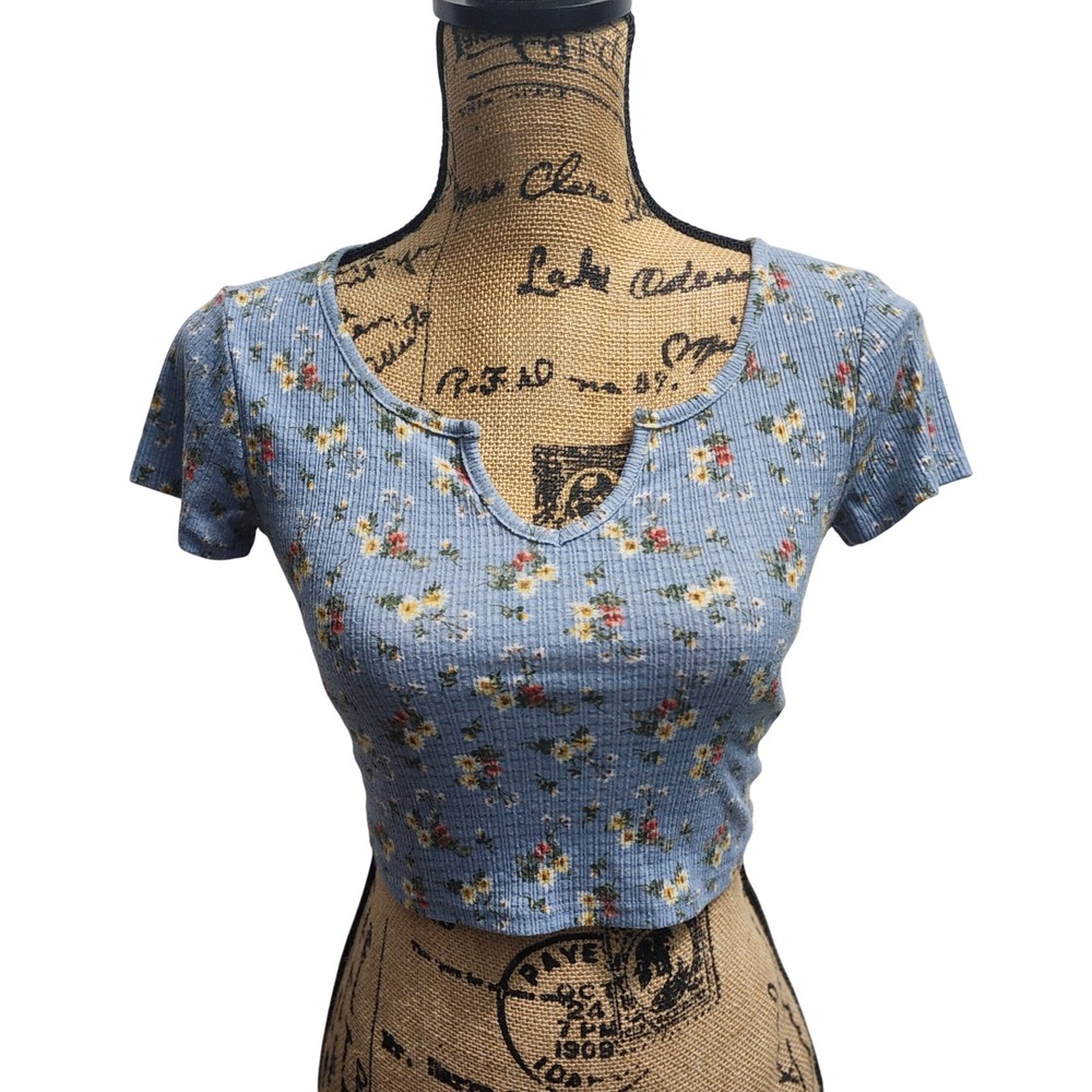 Papaya Floral Crop Top Ribbed V-Neck Short Sleeve Casual Blue Size S